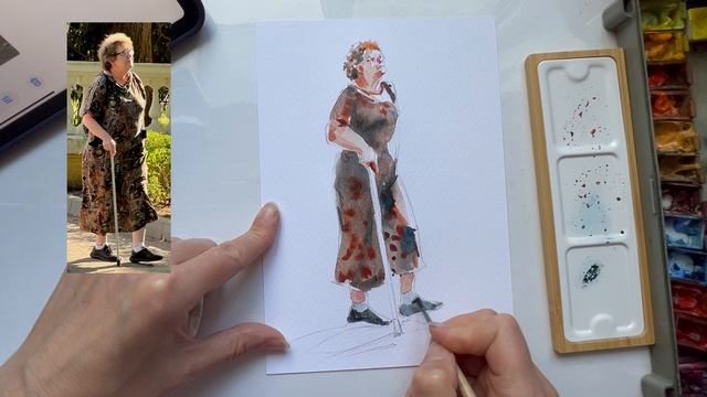 Рисую акварелью пожилую женщину в парке