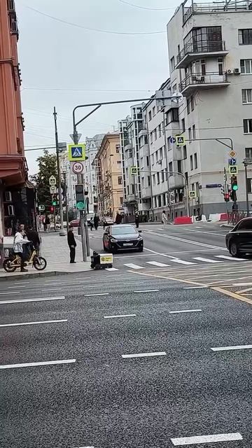 VID_20250904_090056_891