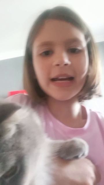 кошка 
мия с 
озвучкой