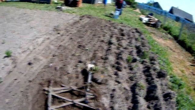 ДОМ ЛУФЕРЧИКА В ДЕРЕВНЕ ВЕСНОЙ. ПОСАДКА ГРЯДОК И ТЕПЛИ