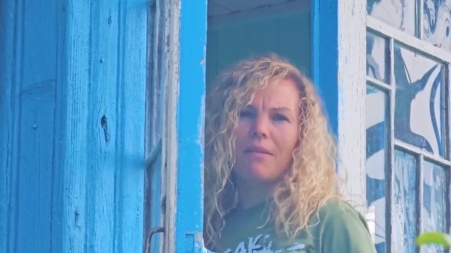 А мы живем ВОТ ТАК! Поселились в старом деревенском до?