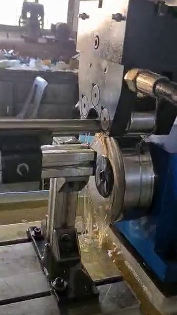 станок для роликовой обкатки и упрочнения валов