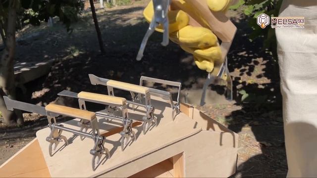 Захват для рамок «Мелиса»