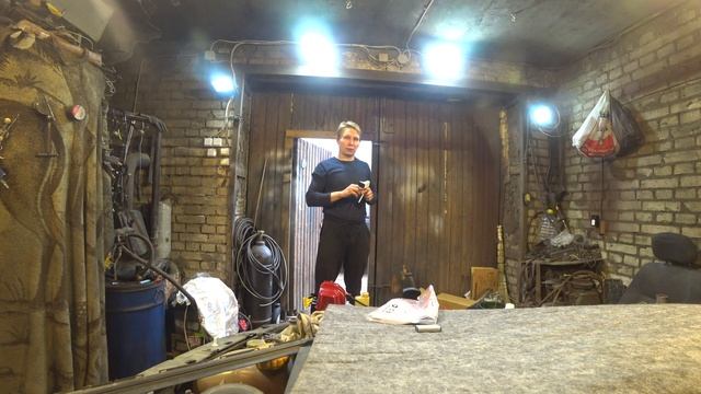 Триммер Зубр РКБ-2500. Убиваем первый слой борщевика.