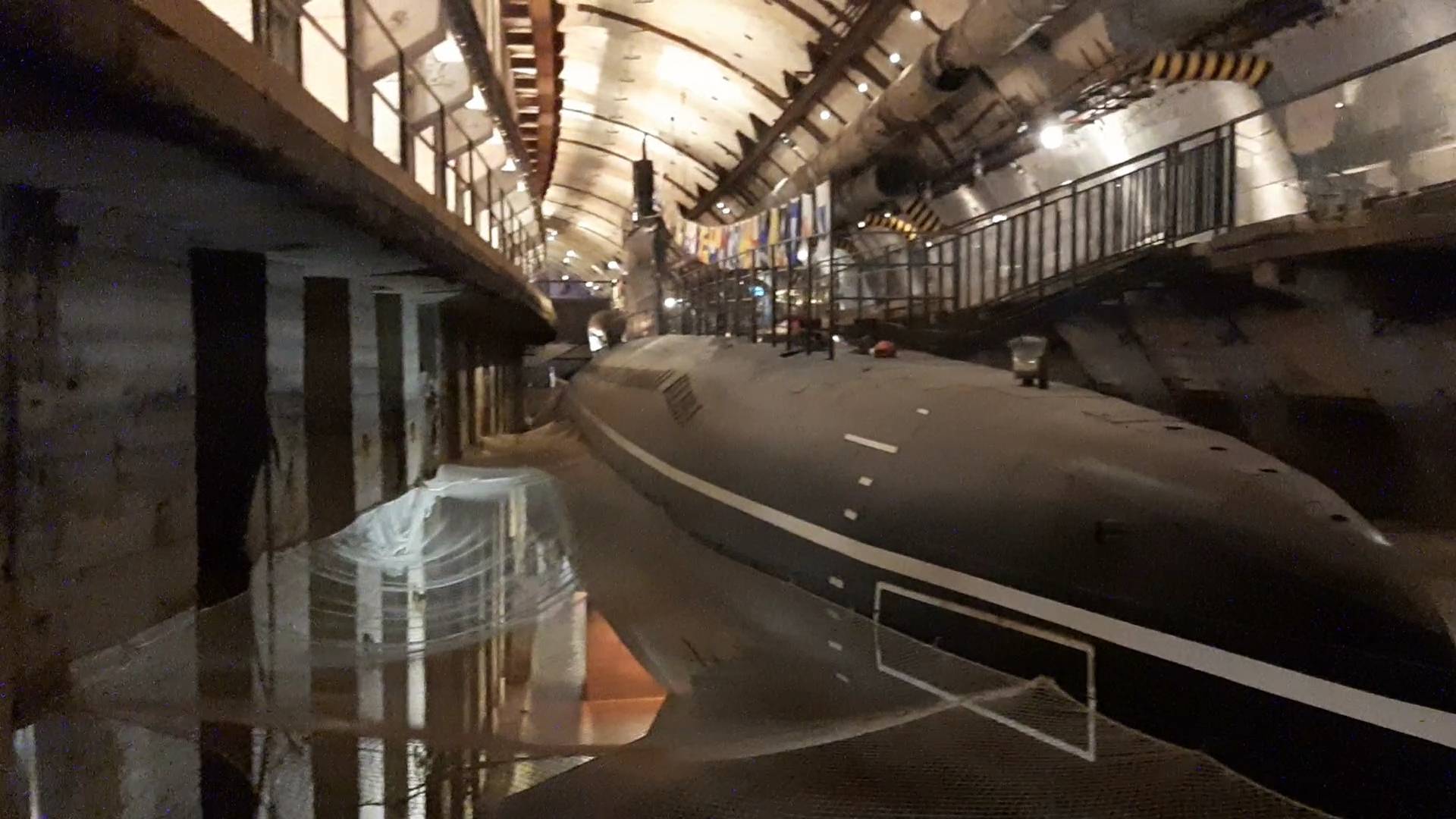 База ремонта подводных лодок в Балаклаве. Крым.