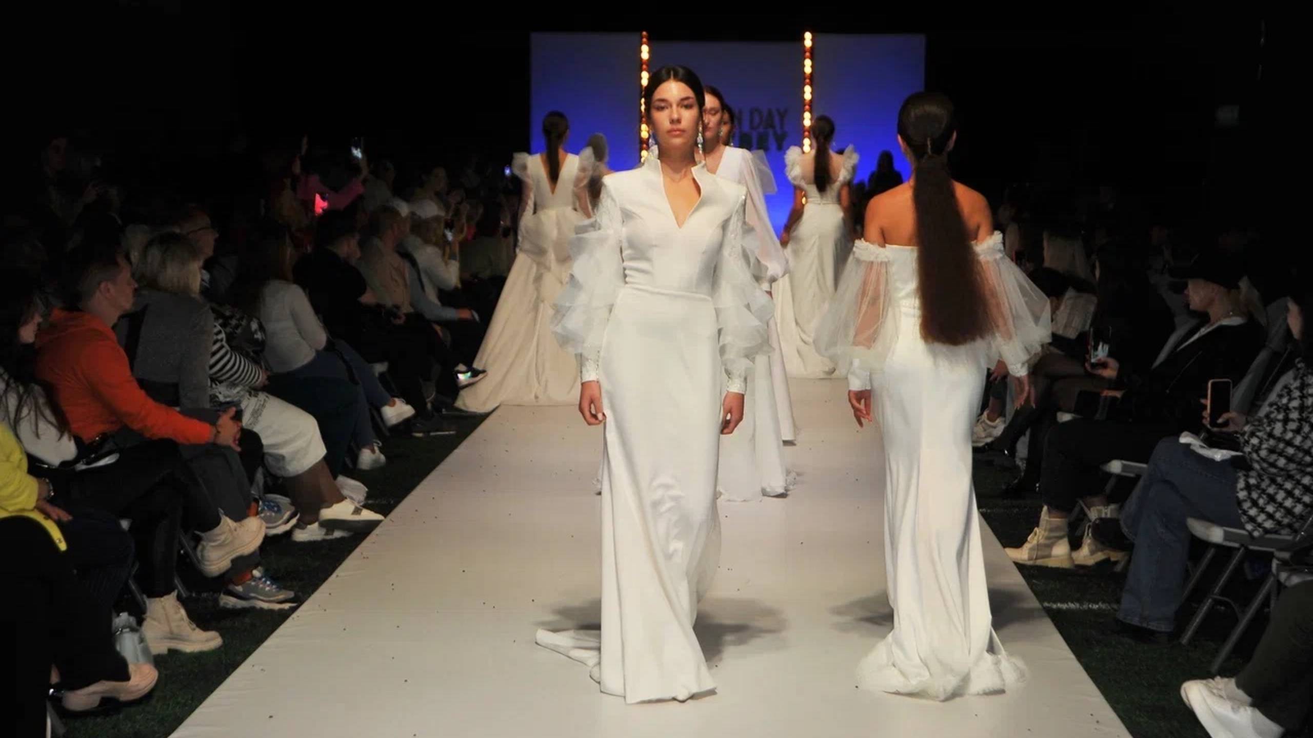 Бесплатный пробный урок  ДЕФИЛЕ от Марии Бей 27 сентября 2025 ТЦ Победа Плаза г. Саратов