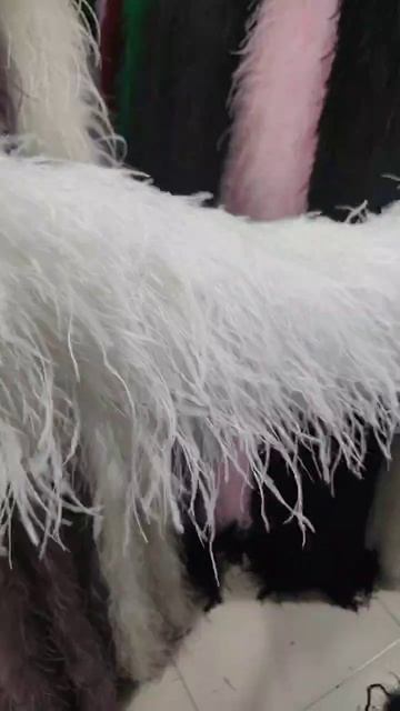 Толстые боа из перьев страуса, 25 слойные, 2 метра, 1 шт. - Белые