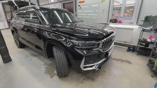 Экспресс-обзор популярнейшего Geely Monjaro 2025 года