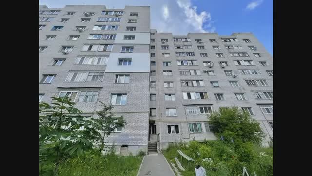 Продаётся уютная однокомнатная квартира в п. Юдино у леса.