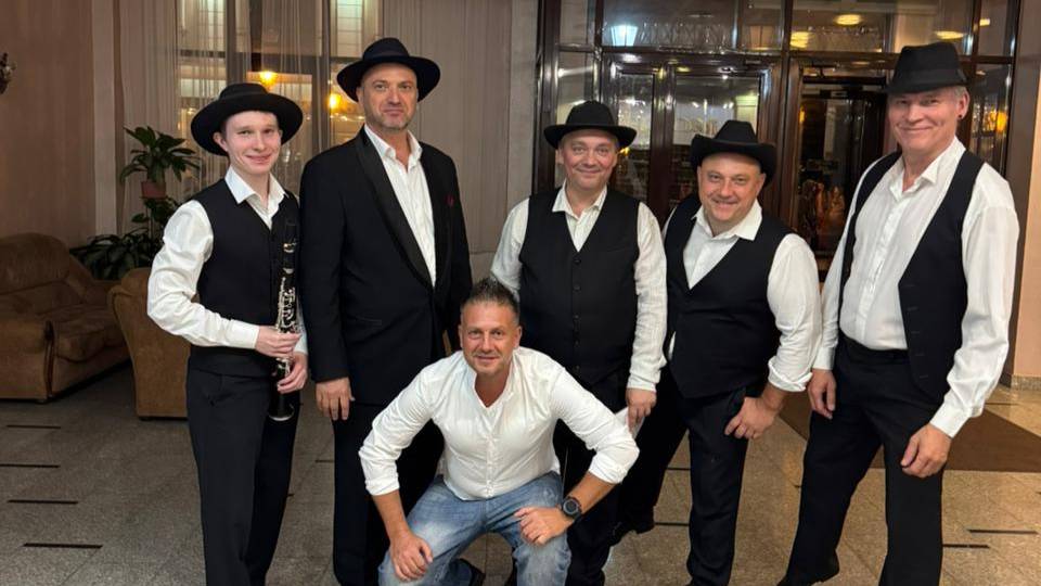 0837a9c129f4906e496d0fd684314a5c