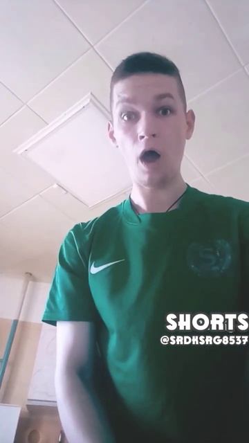 Пришёл в магаз за пивом и сигами