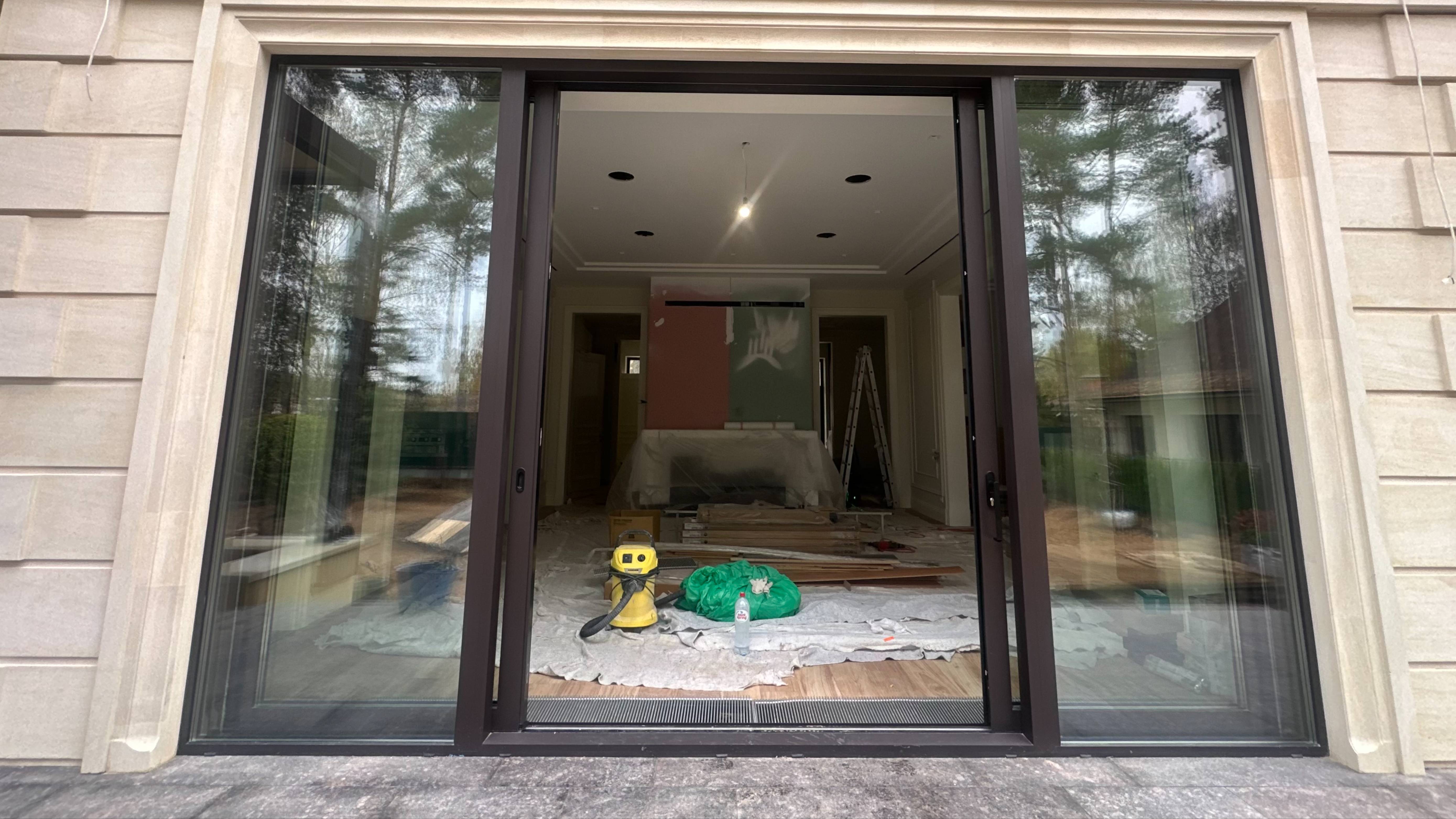 Подъемно-раздвижные двери SCHÜCO ASE 80.HI