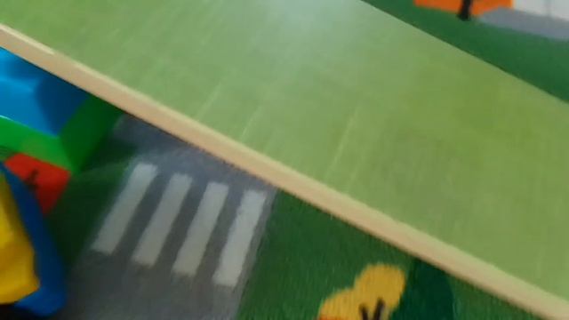 играем с машинками