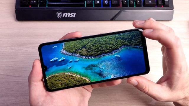 XIAOMI REDMI A3 - УЛЬТРАБЮДЖЕТНИК В СТИЛЕ ФЛАГМАНА