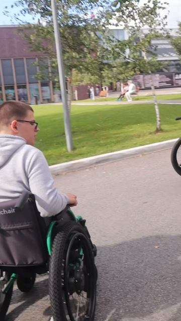 Тест-драйв коляски