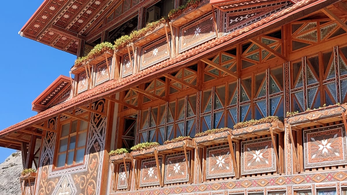 Концерт в Крыму пансионат поломник в Новофедоровке и святого Луки в Алупке