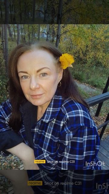 1000010661.mp4осень