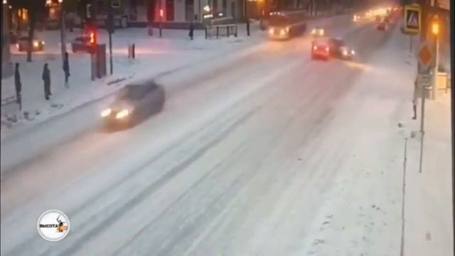 трамвай Никола Тесла 4