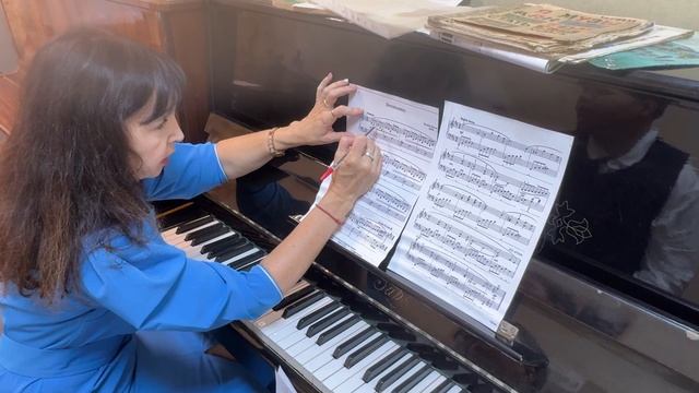 Лариса Анатольевна Горпиненко ведет уроки музыки. Часть - 4