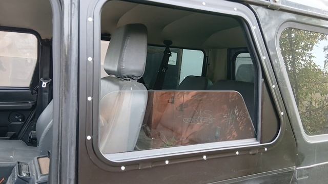 Стеклоподъёмники, отопитель, электрозеркала на УАЗ Хантер.