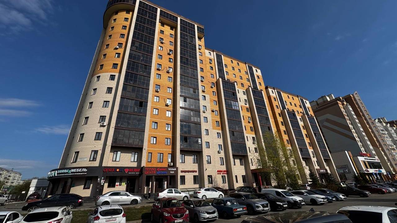 Студия Проспект Победы 90