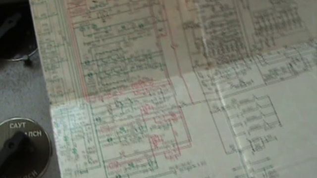 17. Основные отличия в электрических схемах на электровозах до №608 и с №608. Электровоз Чс4т