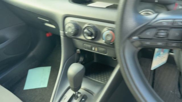 Toyota Yaris 2021 год Авто из Японии