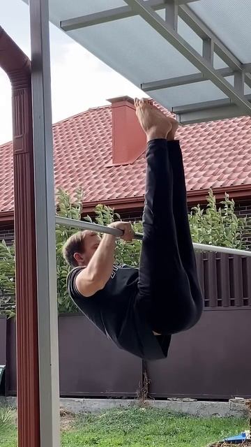 SaturnoMovement's Muscle Up #calisthenics #saturnomovement #sports