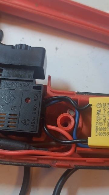 Другая кнопка на перфоратор Einhell TC-RH 800E! Дополнение к основному видео.