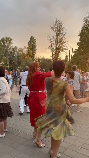 IMG_429Белгород танцы август 25 г