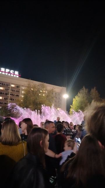 На фонтанах