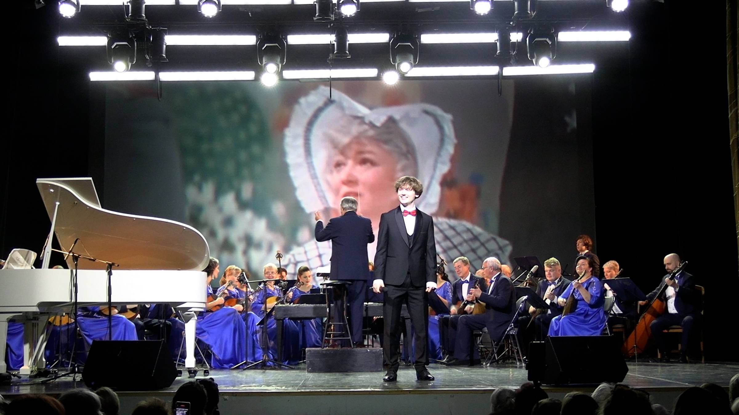 Туркин Григорий -Песенка солдата (А.Петров, -А.Галич)