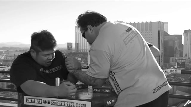 Arm Wars 2010 | Armwrestling | Tim Bresnan USA Vs Yoshi Kanai JAPAN