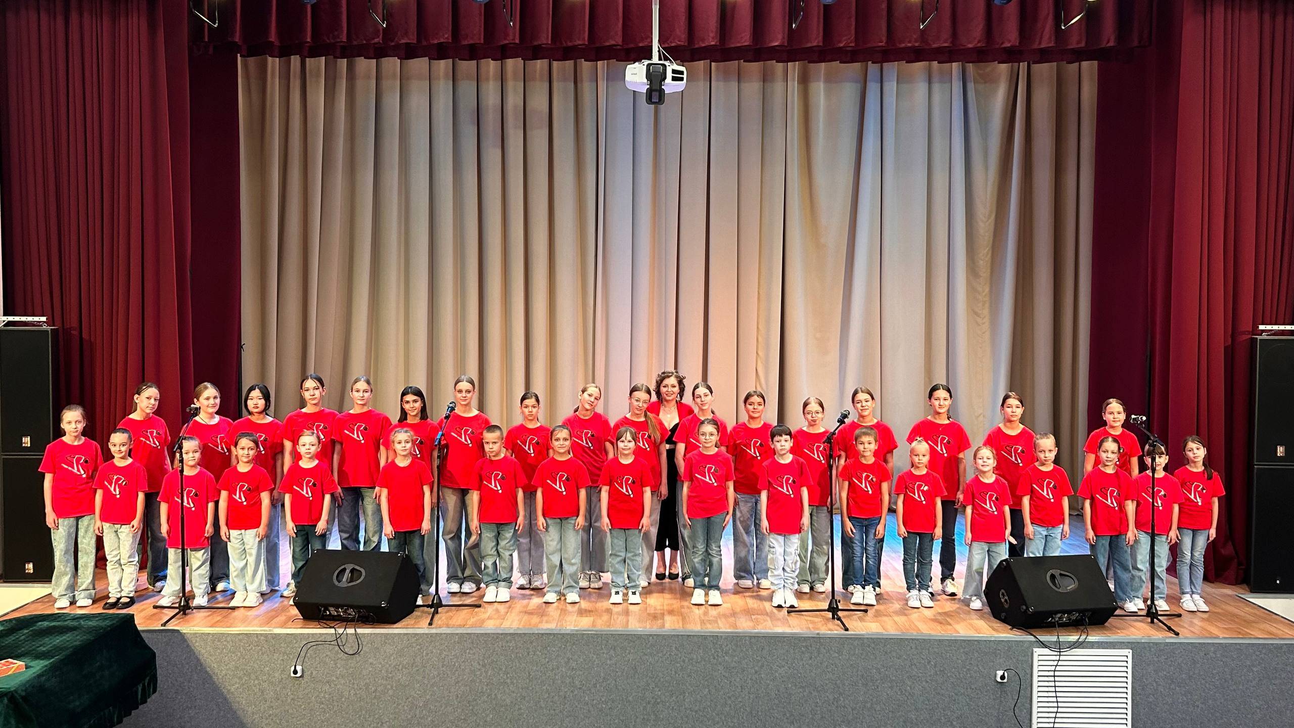 Эстрадный хор 