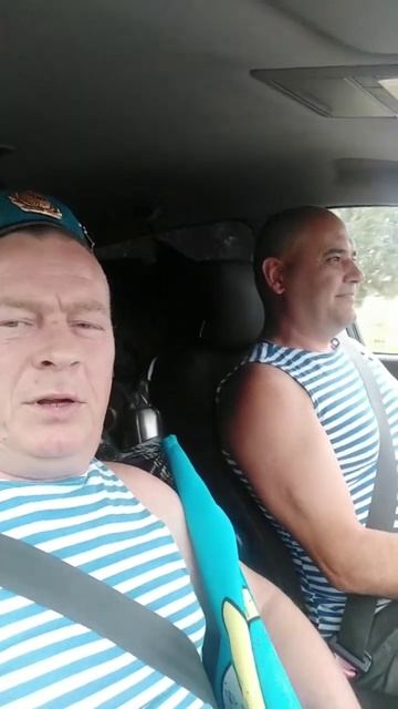 От всей души поздравляем все десантное братство нашей страны и ближнего зарубежья. Слава ВДВ!!!