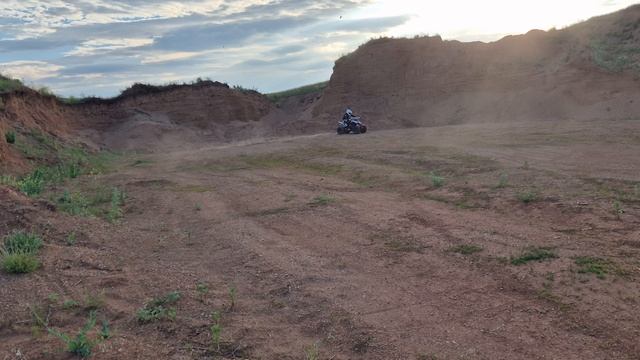 Дрифт на квадроцикле - Motoland Rally 250