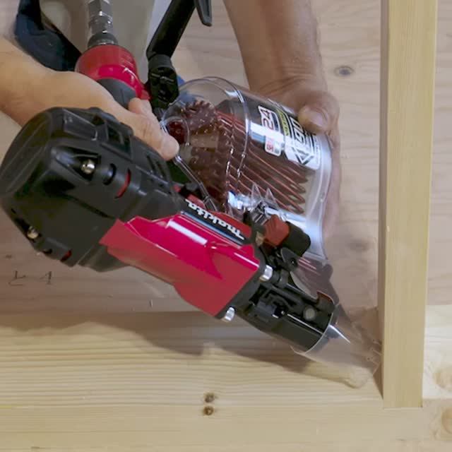 Новинка от Makita — пневматический нейлер АН937Х!