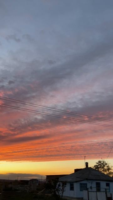 Огненный закат в Яковенково 15 октября 2025