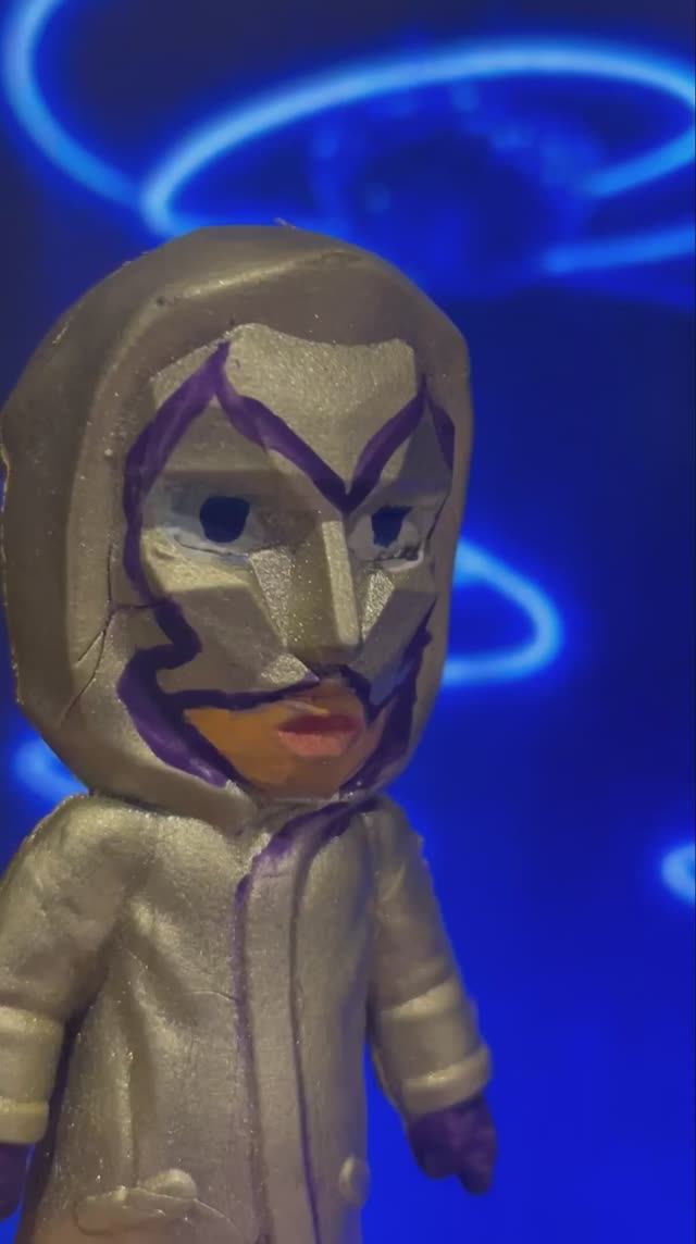 Бражник, Леди Баг, Андриан убегает из школы. Что задумал бражник ???