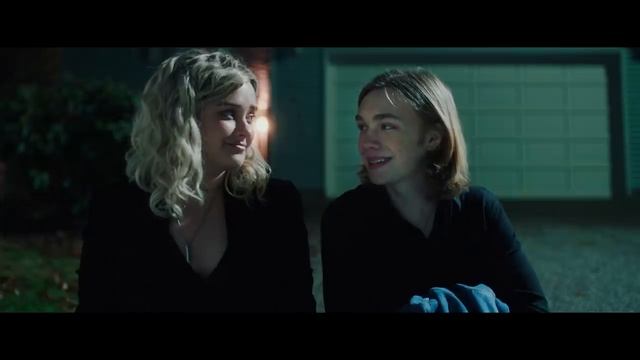 Фильмы  трейлеры 18+