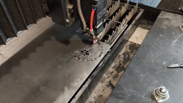 Лазерная резка металла 0001