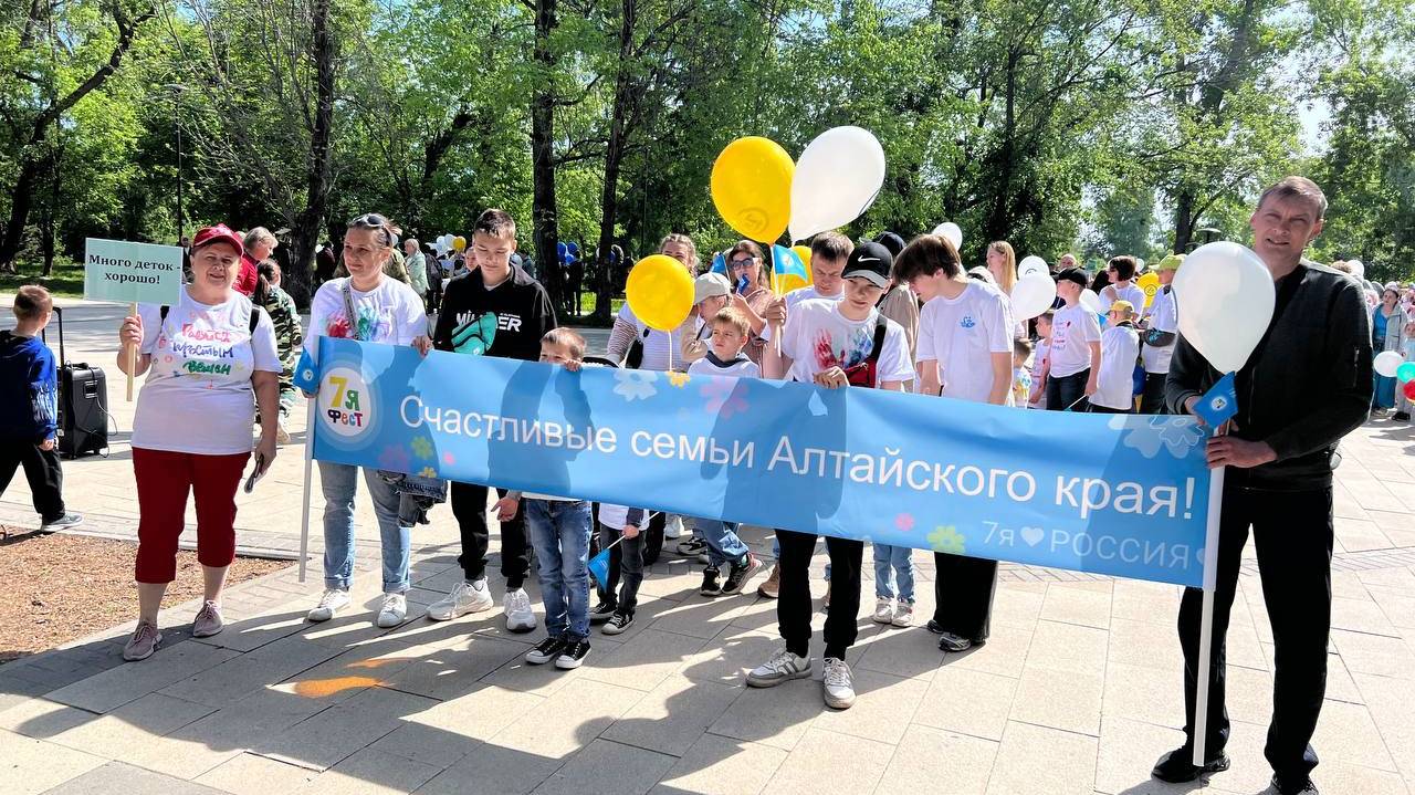 Встреча в честь Дня матери и Нового года с Окунь ТВ и Литвиновой СА