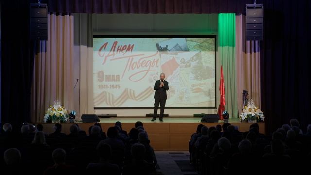 Муз. А.Новикова, ст. Я.Шведова 