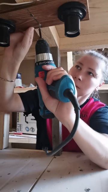 Fefd1f06bbb4e27ff10702add922bd49.mp4