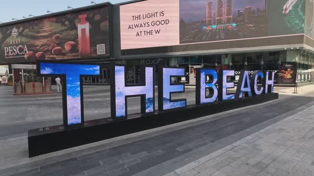 ДУБАЙ - ЧУДО СРЕДИ ПУСТЫНИ КАК ТУТ СЕЙЧАС? MOVENPICK JUMEIRAH BEACH 5* ГДЕ КУПИТЬ БРЕНД ЗА КОПЕЙКИ