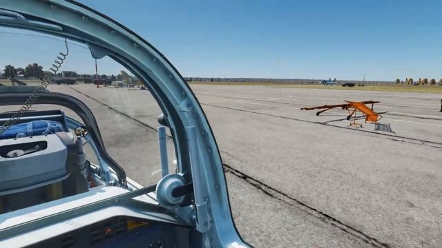 Несколько кадров из заднего кабинета (летная смена 22 октября 2025)