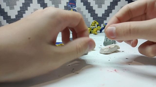 лепка Pro:как слепить из пластилина V из дронов убийц 1часть
