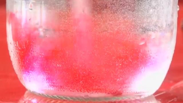 сюжет Реклама Максим дачник