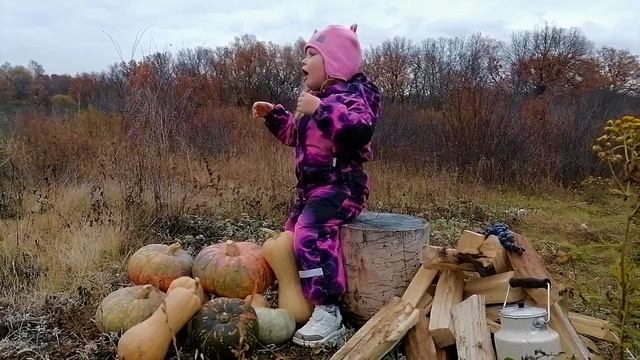 Аврора читает, пропитанный осенью, отрывок из романа А.С. Пушкина «Евгений Онегин»