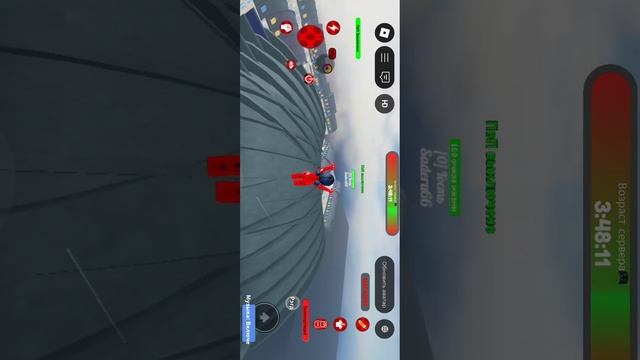 Я играю в Леди баг в роблокме!